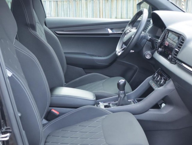 Škoda Karoq  1.5 TSI Sportline