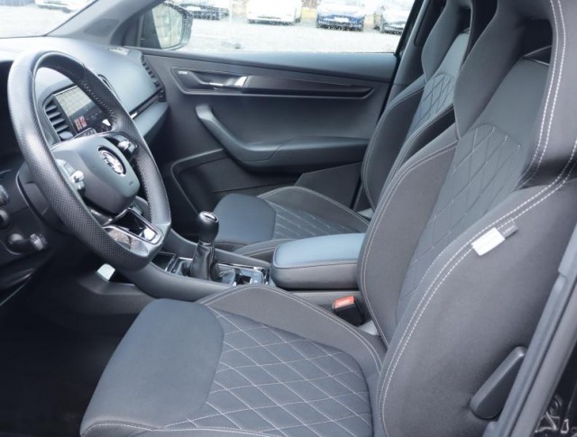 Škoda Karoq  1.5 TSI Sportline