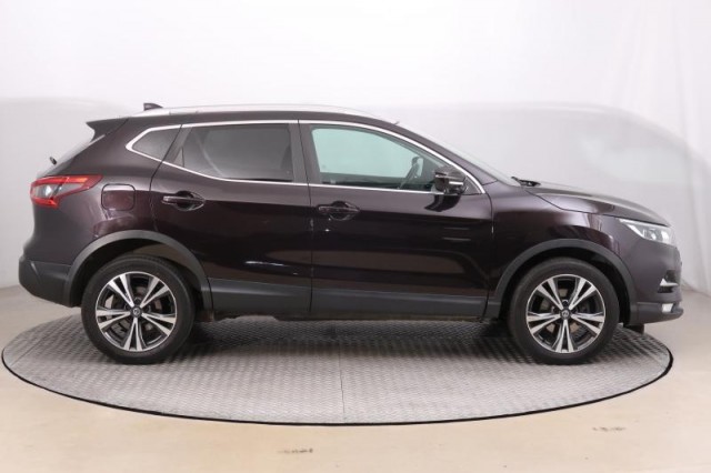 Nissan Qashqai  1.2 DIG-T 