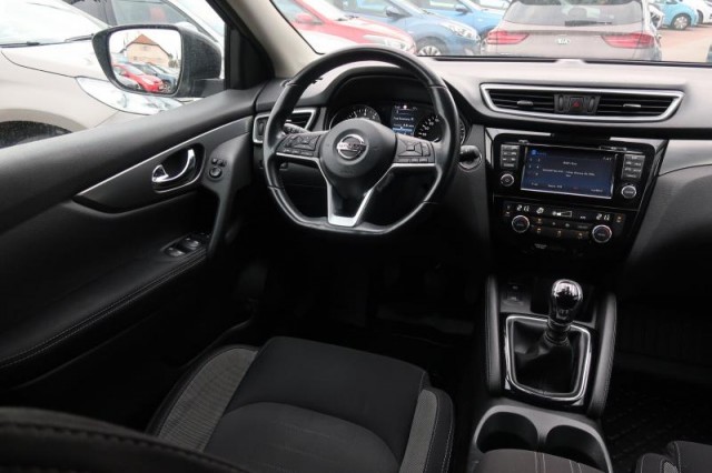 Nissan Qashqai  1.2 DIG-T 