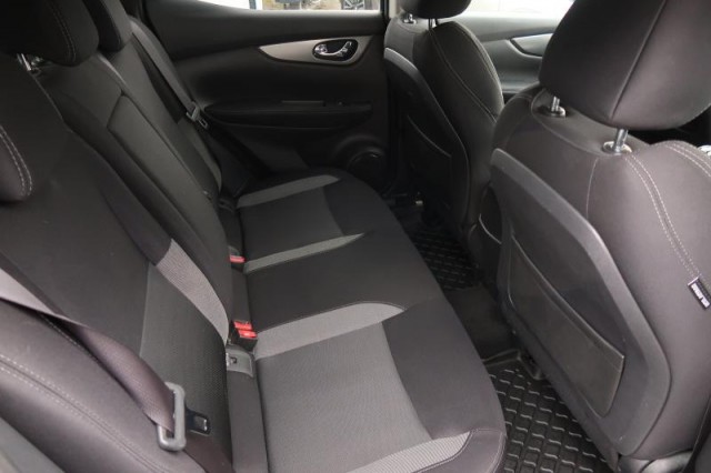 Nissan Qashqai  1.2 DIG-T 