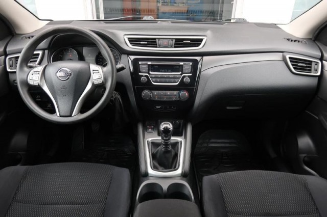 Nissan Qashqai  1.2 DIG-T 