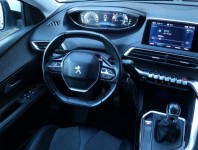 Peugeot 3008  1.2 PureTech Allure