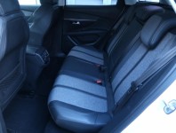 Peugeot 3008  1.2 PureTech Allure