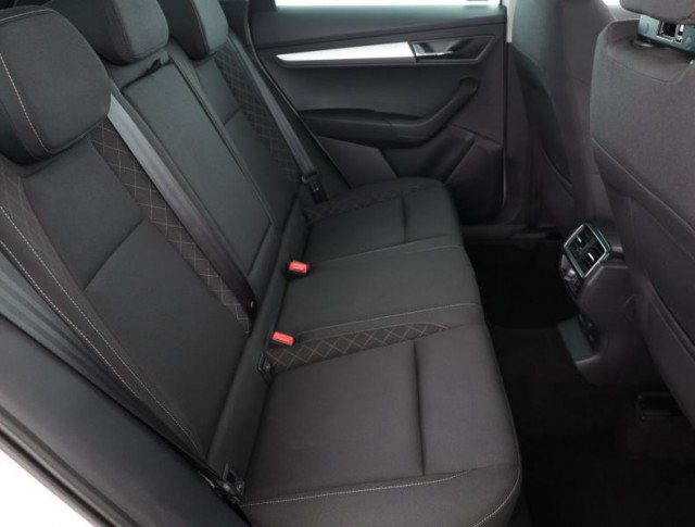 Škoda Karoq  1.5 TSI Ambition