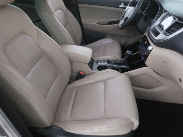 Hyundai Tucson  1.6 T-GDI 