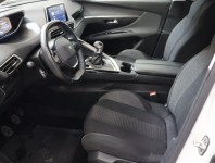 Peugeot 5008  PureTech 130 Active Pack