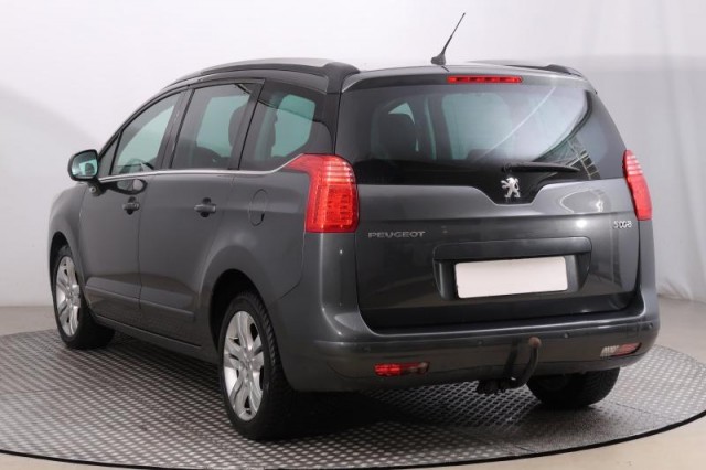 Peugeot 5008  2.0 BlueHDi 