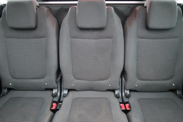 Peugeot 5008  2.0 BlueHDi 