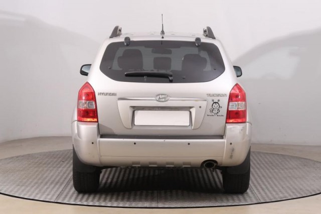 Hyundai Tucson  2.0 i 