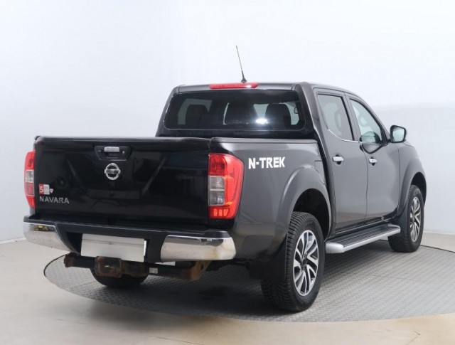 Nissan Navara  2.3 dCi Trek -1°