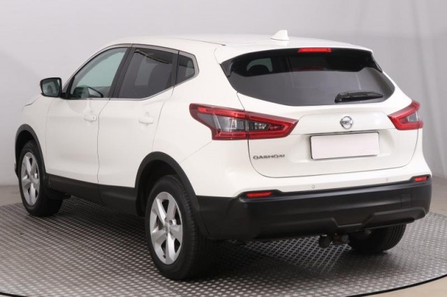 Nissan Qashqai  1.6 DIG-T 