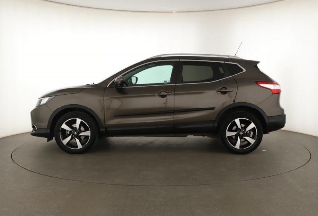 Nissan Qashqai  1.6 DIG-T 