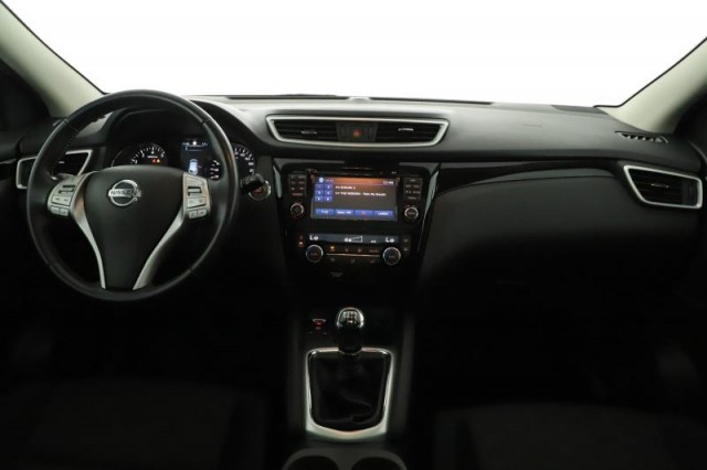 Nissan Qashqai  1.6 DIG-T 