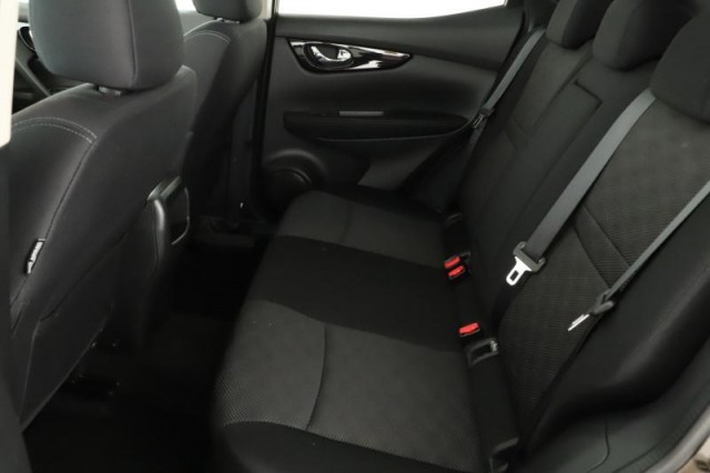 Nissan Qashqai  1.6 DIG-T 