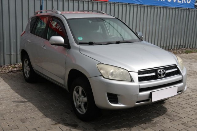 Toyota RAV 4  2.2 D-4D 