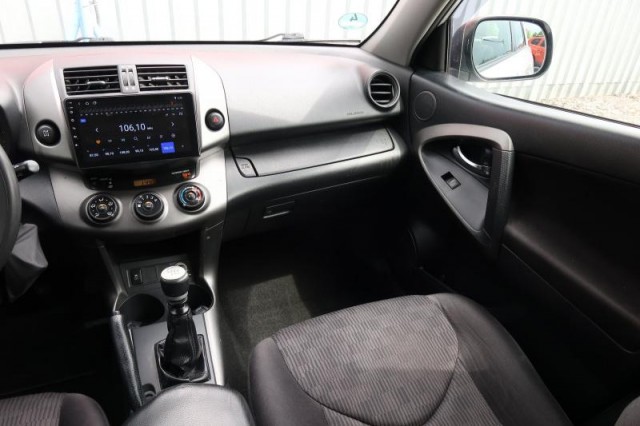 Toyota RAV 4  2.2 D-4D 