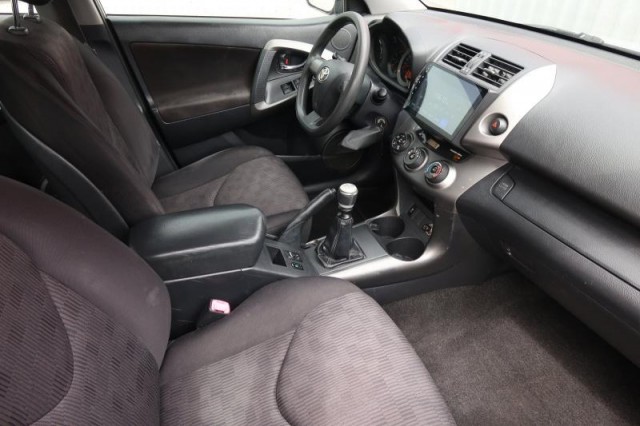 Toyota RAV 4  2.2 D-4D 
