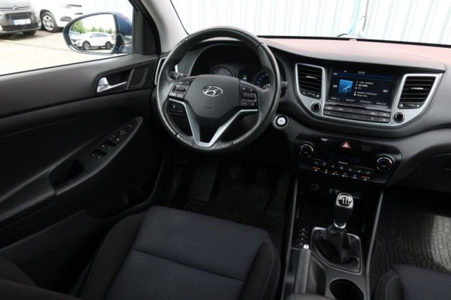 Hyundai Tucson  1.7 CRDi 