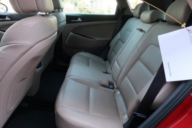 Hyundai Tucson  2.0 CRDi 