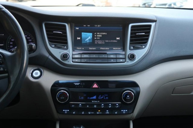 Hyundai Tucson  2.0 CRDi 