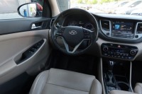 Hyundai Tucson  2.0 CRDi 