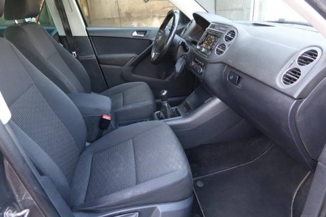 Volkswagen Tiguan  2.0 TDI 