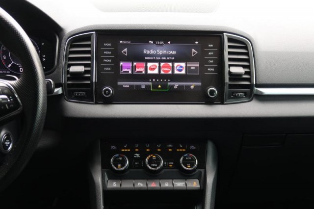 Škoda Karoq  1.5 TSI 