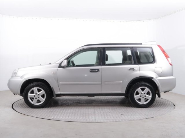 Nissan X-Trail  2.2 dCi Connect