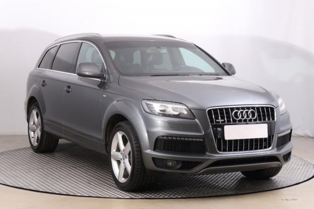 Audi Q7  3.0 TDI S-Line