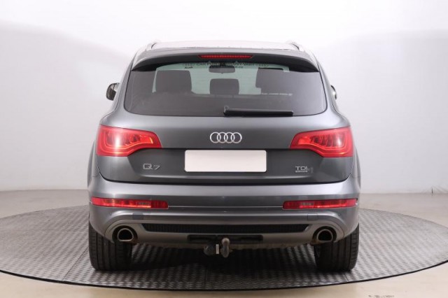 Audi Q7  3.0 TDI S-Line