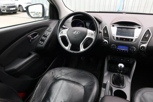 Hyundai ix35  2.0 CRDi 