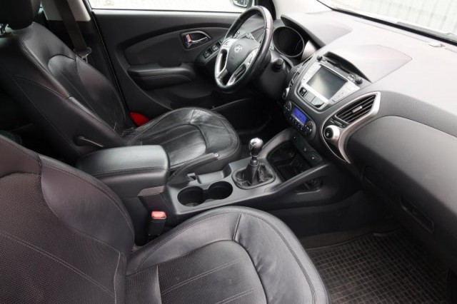 Hyundai ix35  2.0 CRDi 