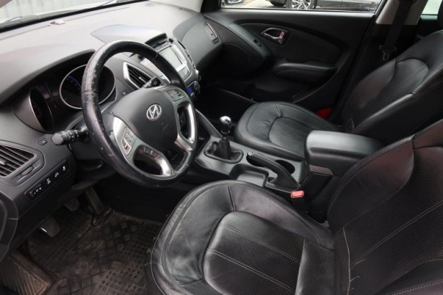 Hyundai ix35  2.0 CRDi 