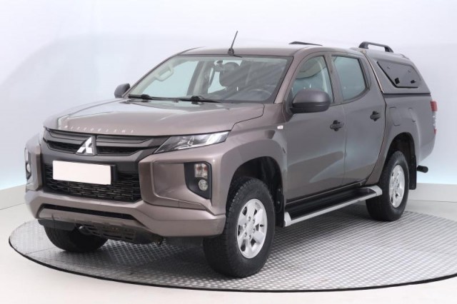 Mitsubishi L200  2.2 DI-D 