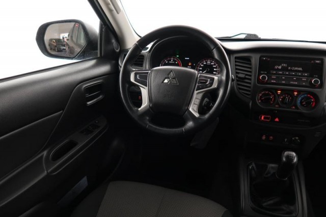 Mitsubishi L200  2.2 DI-D 