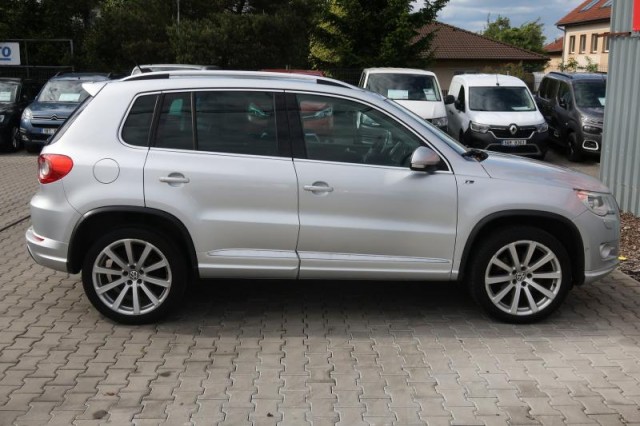 Volkswagen Tiguan  2.0 TDI 