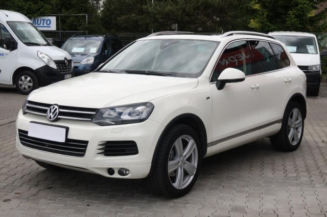 Volkswagen Touareg  3.0 TDI 