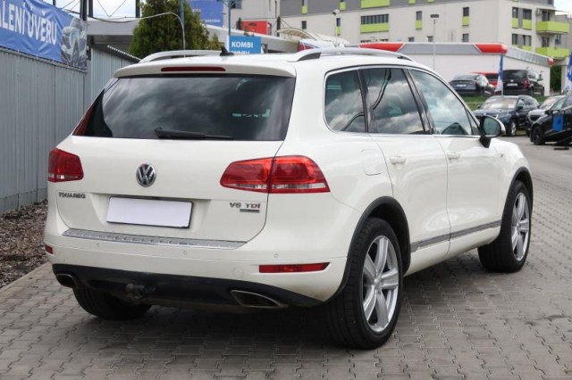 Volkswagen Touareg  3.0 TDI 