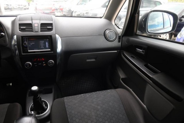 Suzuki SX4  1.6 VVT 