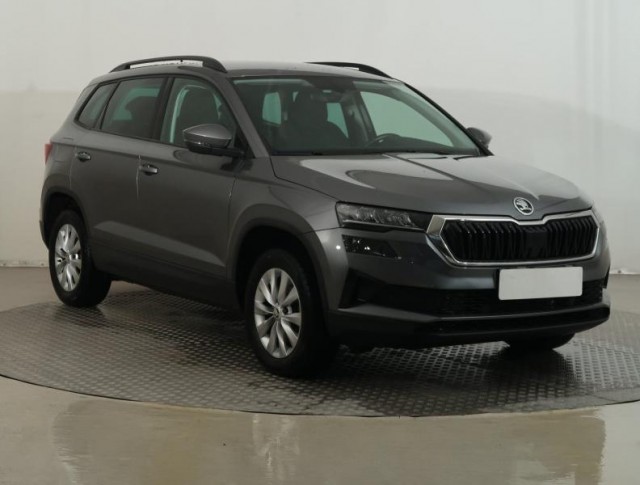 Škoda Karoq  1.5 TSI Fresh