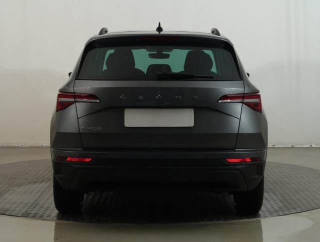Škoda Karoq  1.5 TSI Fresh