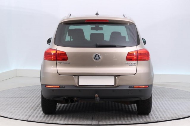 Volkswagen Tiguan  2.0 TDI 