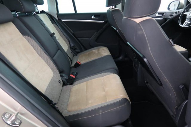 Volkswagen Tiguan  2.0 TDI 