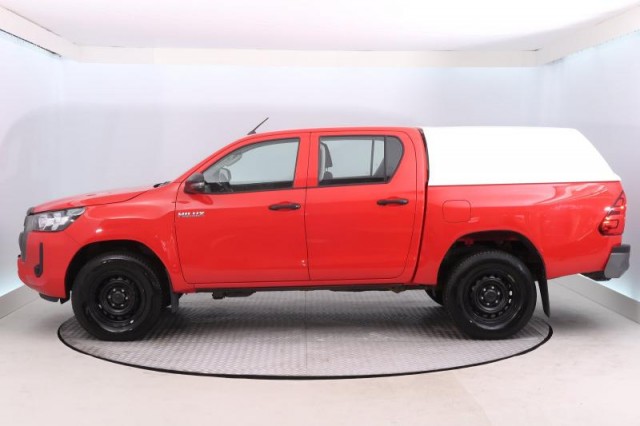 Toyota Hilux  2.4 D-4D Active