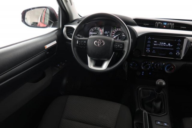 Toyota Hilux  2.4 D-4D Active