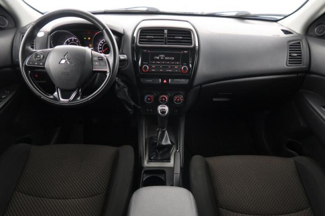 Mitsubishi ASX  2.0 MIVEC 