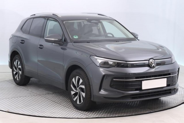 Volkswagen Tiguan  1.5 eTSI 