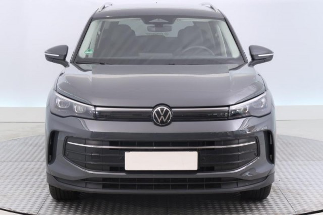 Volkswagen Tiguan  1.5 eTSI 