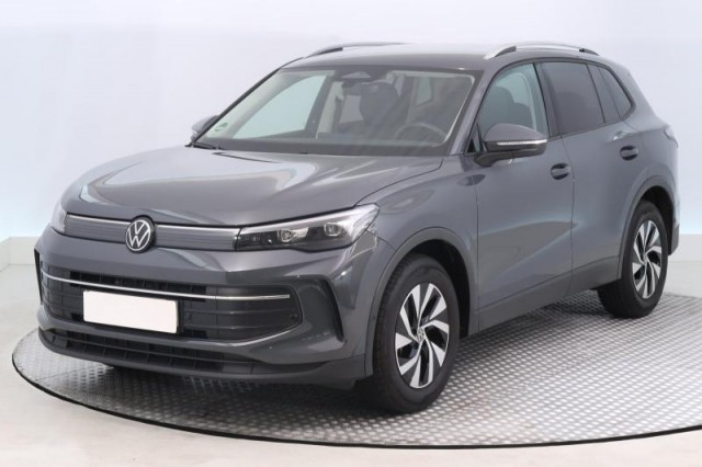 Volkswagen Tiguan  1.5 eTSI 